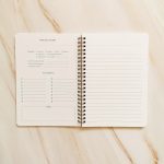 Aperçu de l'intérieur d'un carnet de recettes de la marque Les Editions du Paon