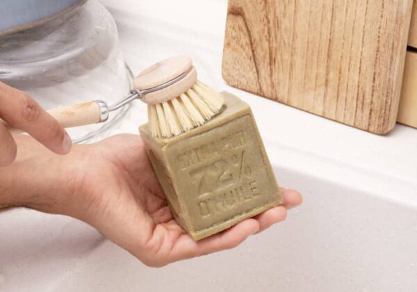 Brosse à vaisselle en bois